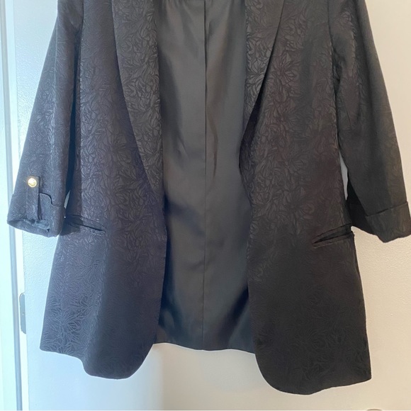 Gorgeous Calvin Klein jacquard blazer in size 6. Excellent condition! - Picture 3 of 12
